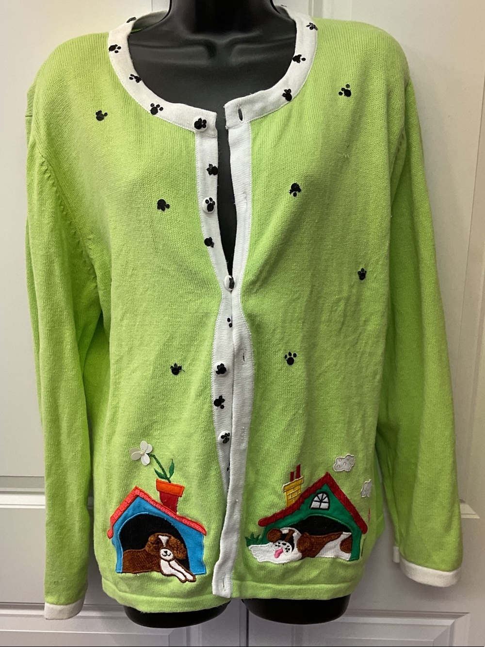 Bobbie Bell Light Green Embroidered Dog House Cardigan Sweater - Women's size XL